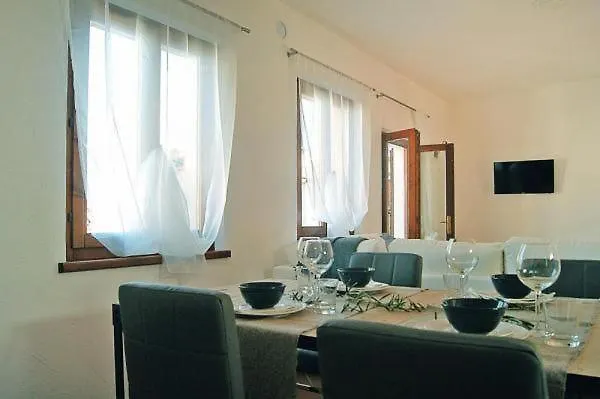 بيت للعطل فيلا ليمونِ سول غاردافي Casa Mell إيطاليا